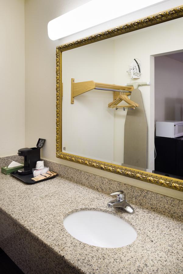 Island Drive Lodge - thumb 18