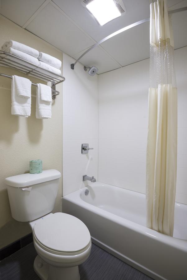 Island Drive Lodge - thumb 19