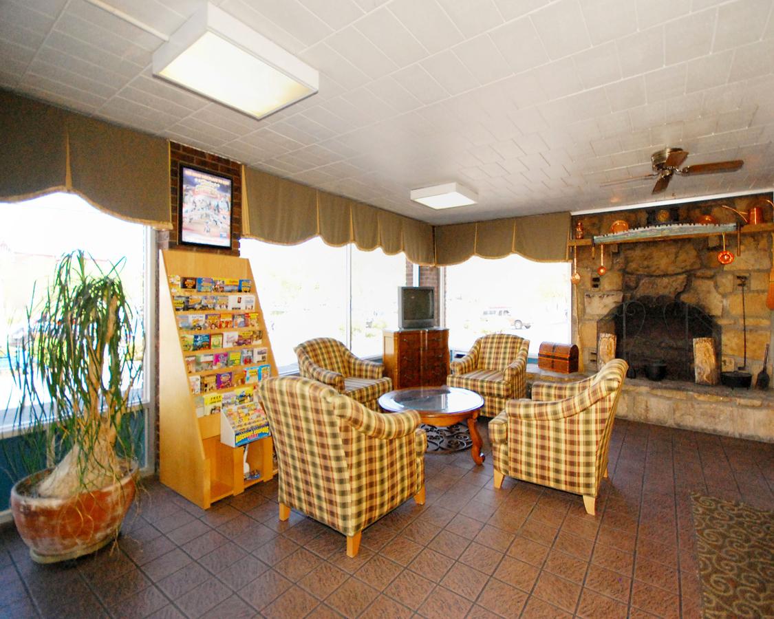 Wild Bear Inn - thumb 17