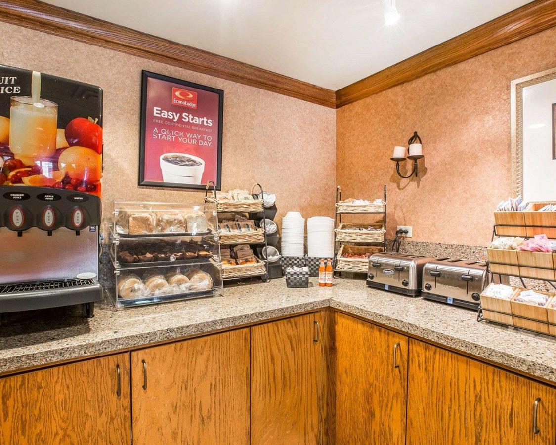 Econo Lodge Riverside - thumb 25