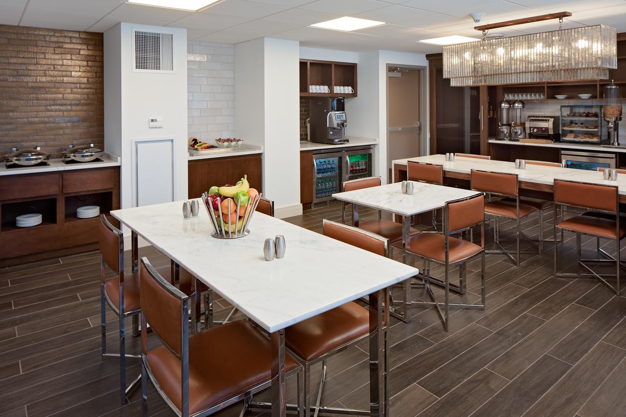 Hilton Nashville Airport - thumb 2