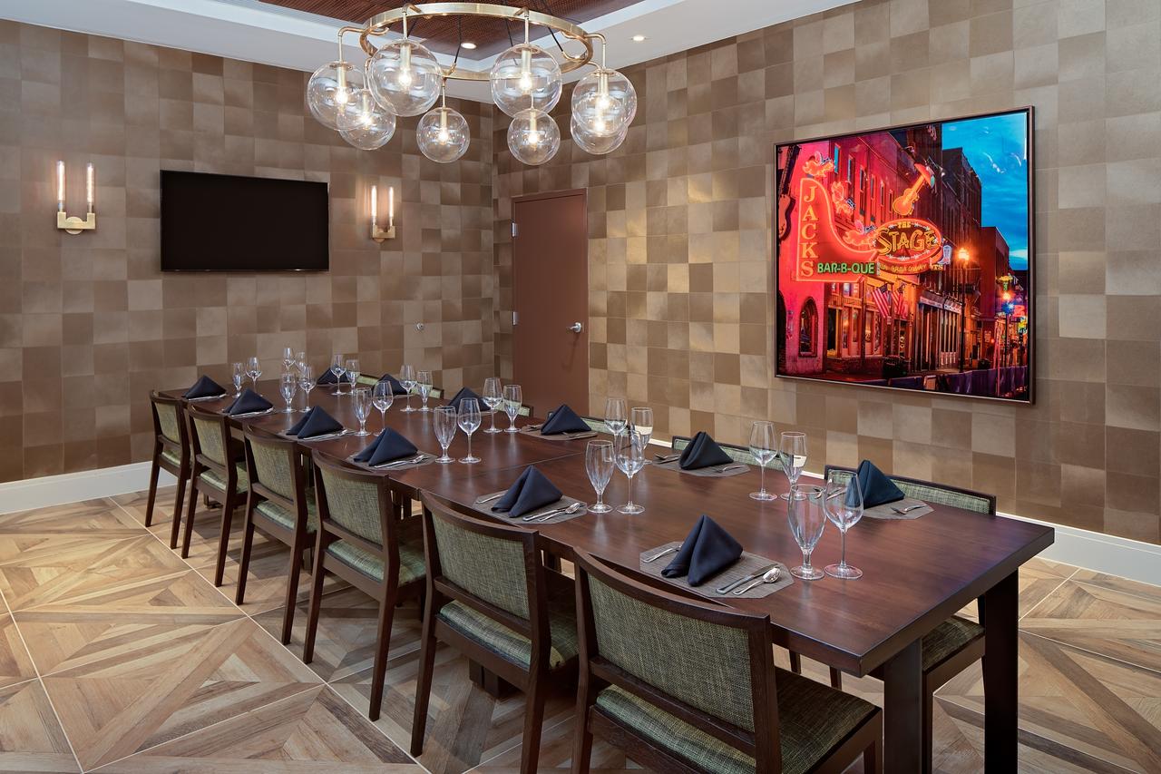 Hilton Nashville Airport - thumb 9