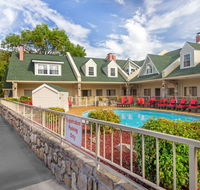 Econo Lodge Inn  Suites at the Convention Center - Tourism Bookings