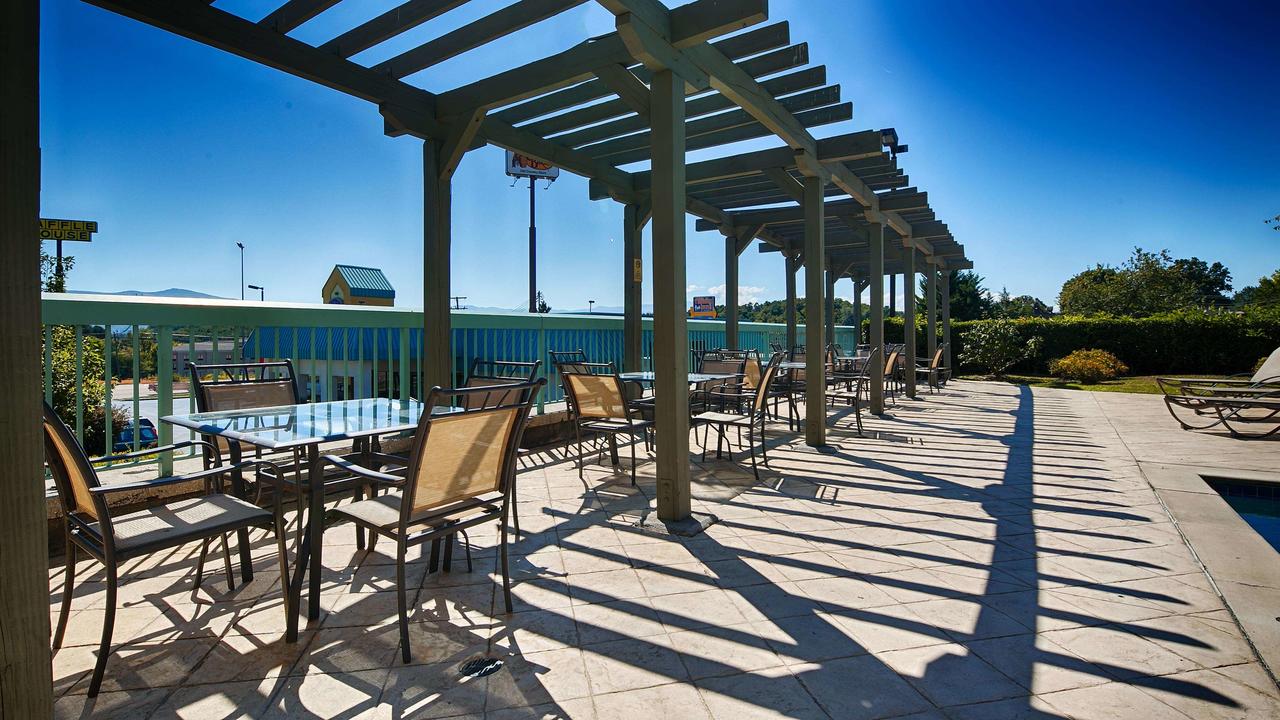 Best Western Newport Inn - thumb 41