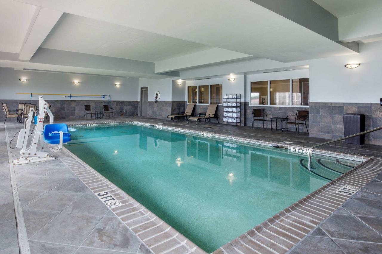 Comfort Suites Jackson I-40 - thumb 16