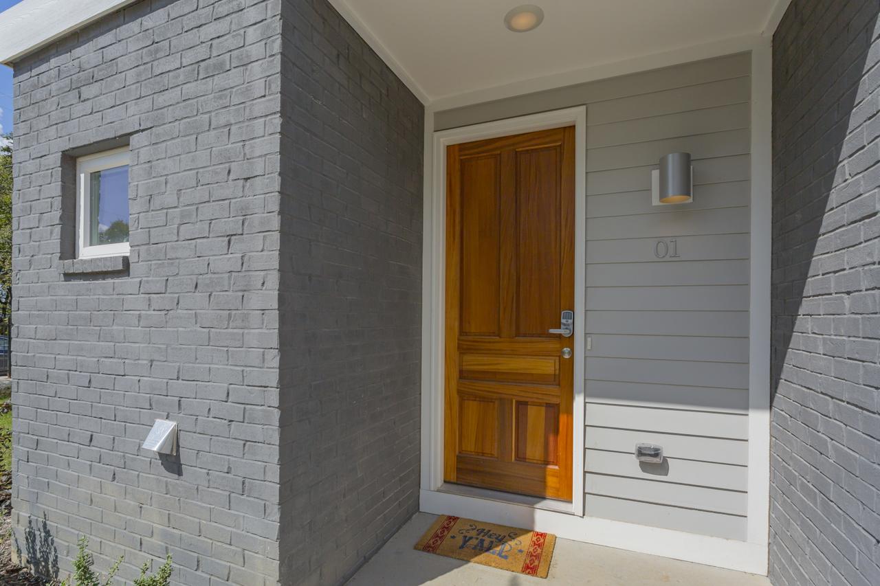 Downtown Southern Luxury Living 2BR & Free Parking - thumb 33