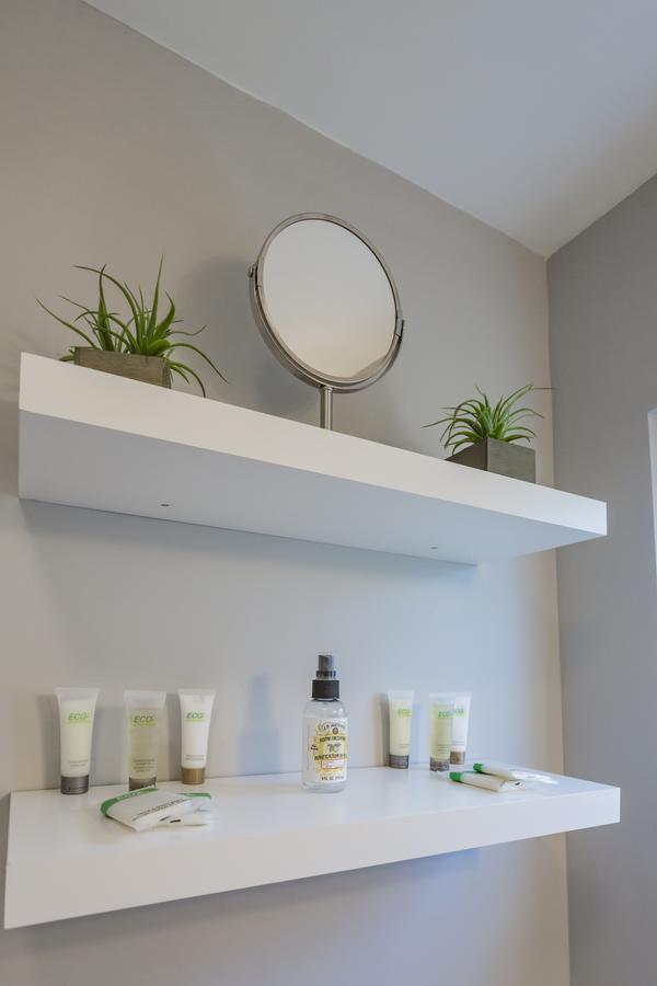 Downtown Southern Luxury Living 2BR & Free Parking - thumb 26