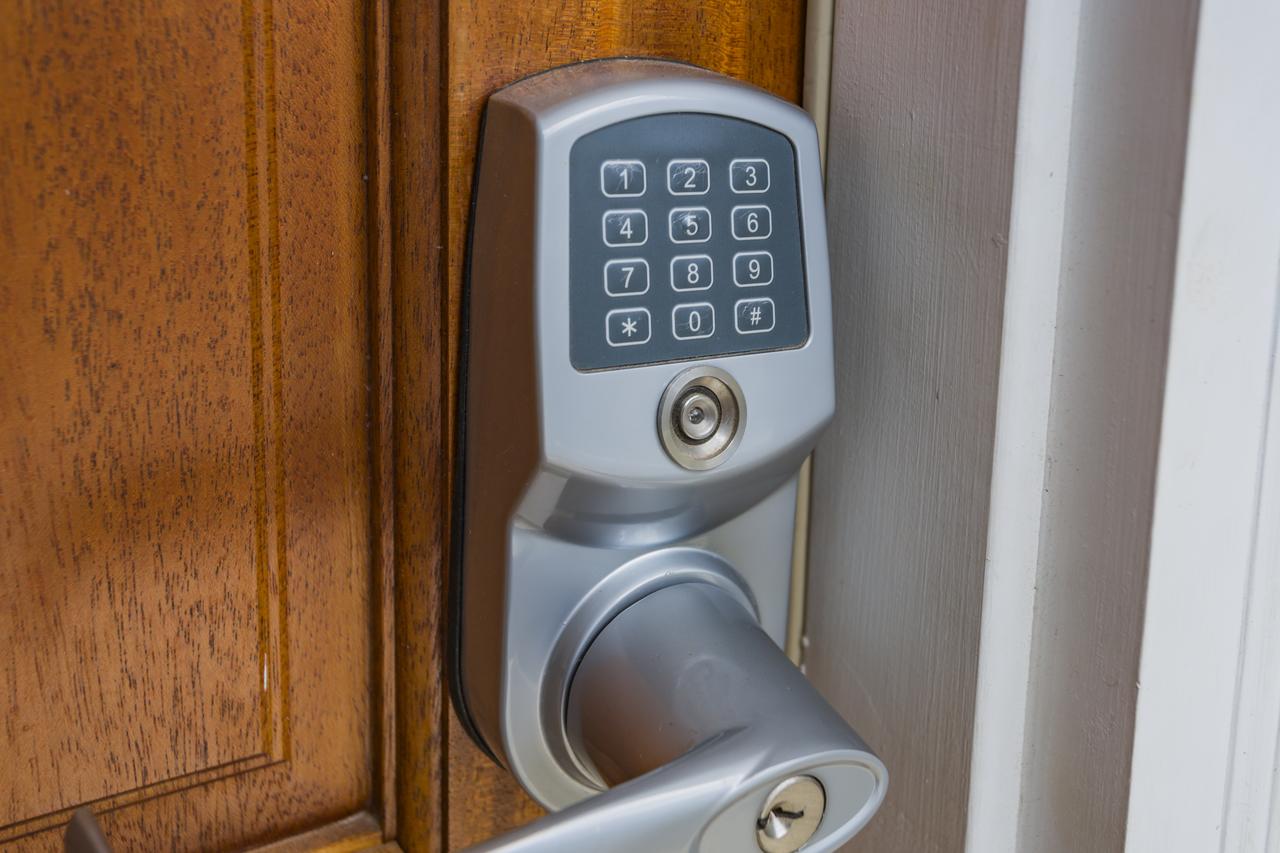 Downtown Southern Luxury Living 2BR & Free Parking - thumb 5