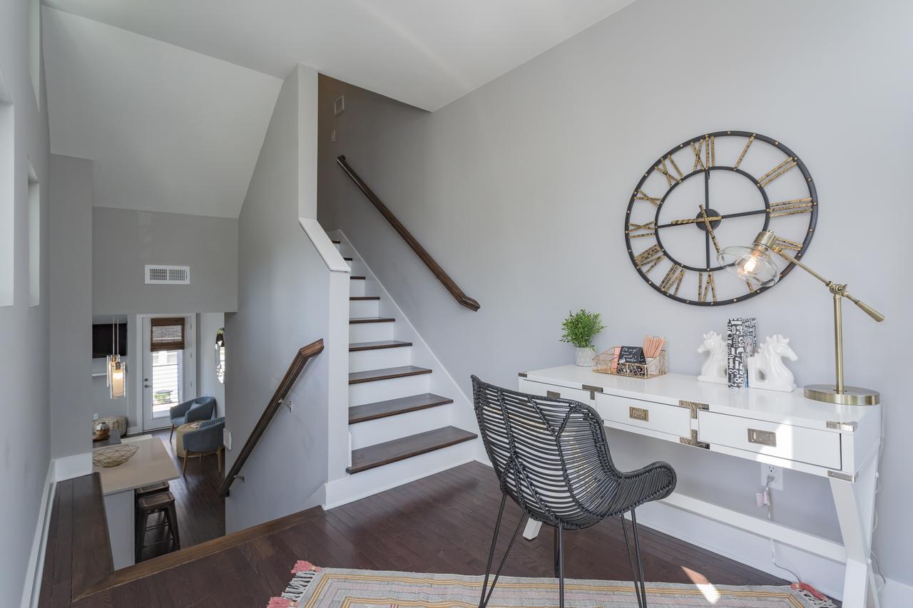 Downtown Southern Luxury Living 2BR & Free Parking - thumb 24