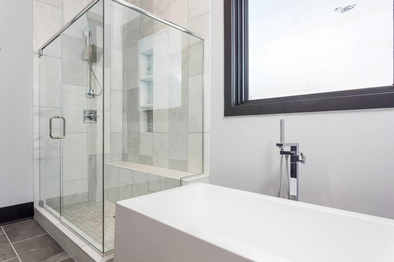 Four-Bedroom Four-Bath West End Townhouse - thumb 11