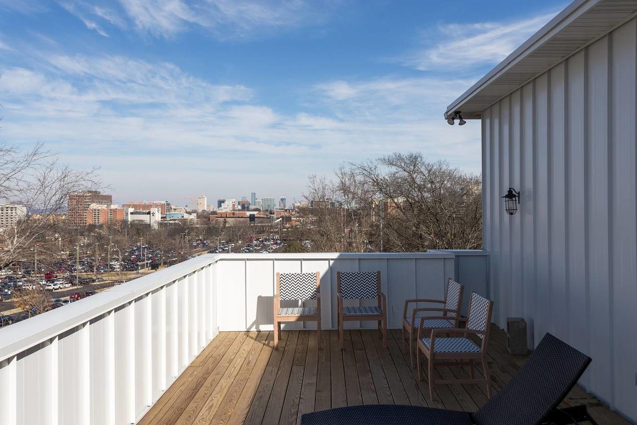 Four-Bedroom Four-Bath West End Townhouse - thumb 27