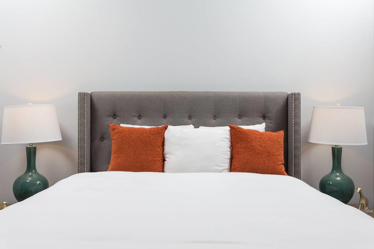 Four-Bedroom Four-Bath West End Townhouse - thumb 22