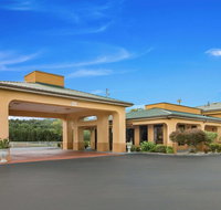 Quality Inn Dandridge - Tourism Bookings