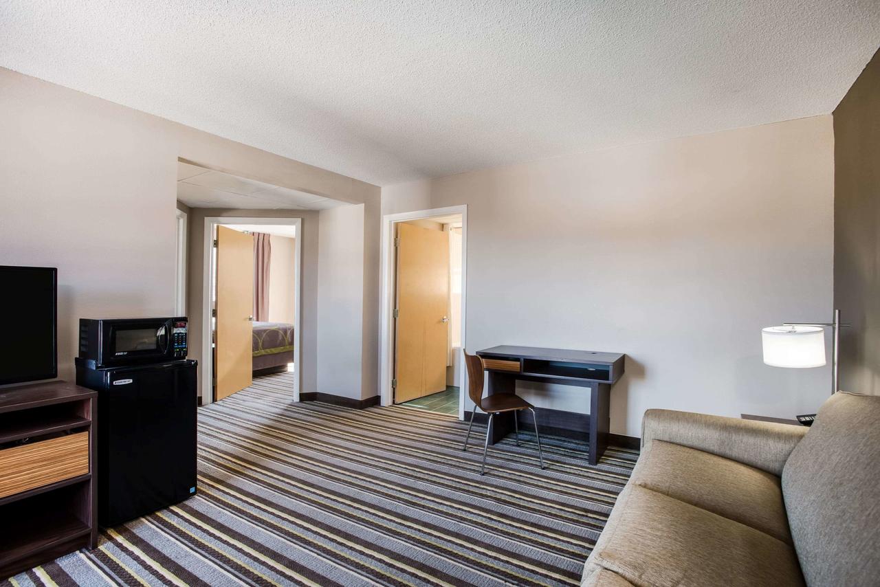 Super 8 By Wyndham Sevierville Riverside - thumb 14