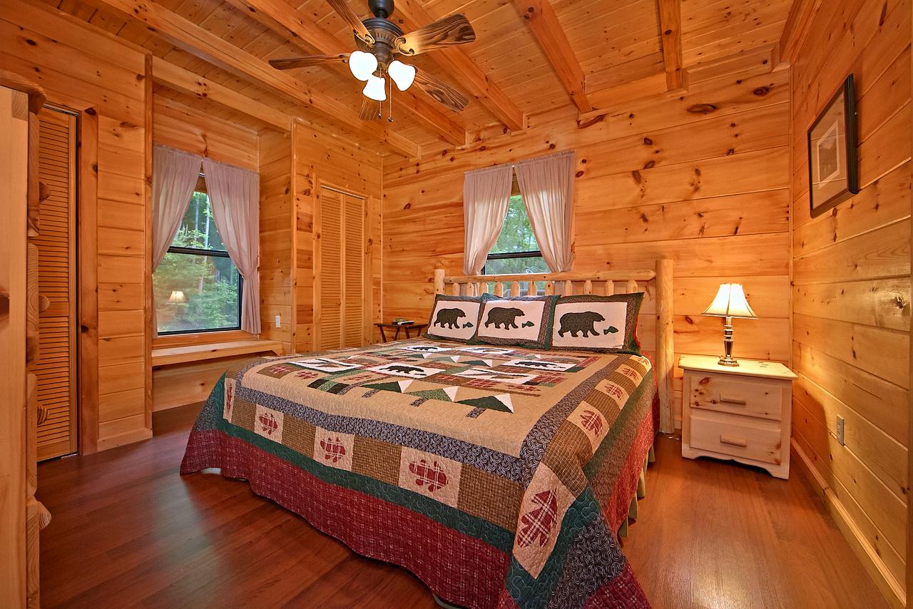A Bear's Eye View #251 - Two Bedroom Cabin - thumb 9