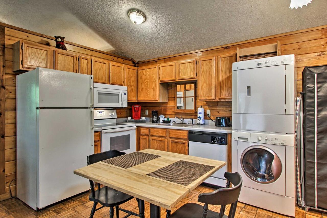 River Rush- Cozy Riverfront Cabin 5 Mi To Pigeon Forge - thumb 18