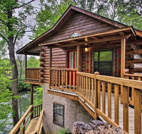 River Rush- Cozy Riverfront Cabin 5 Mi to Pigeon Forge - Tourism Bookings