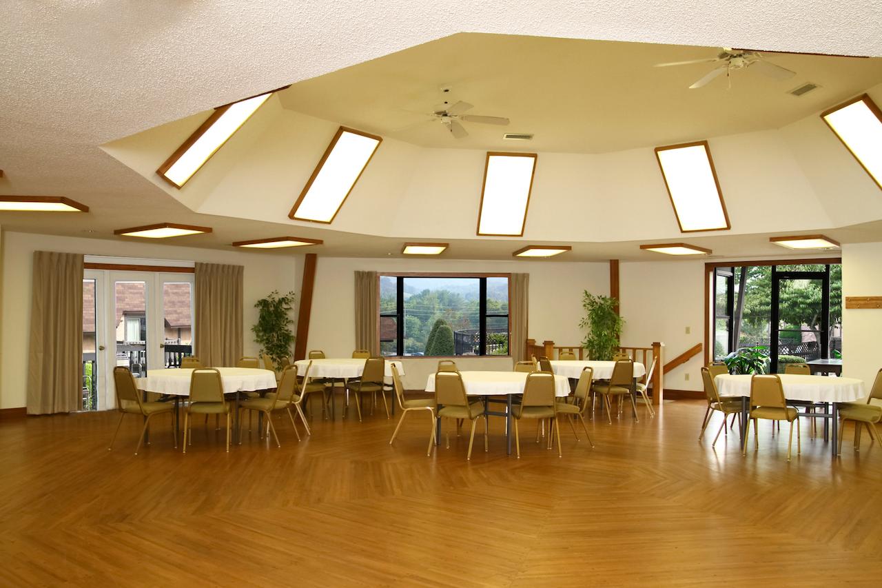 Highland Manor Inn - thumb 20