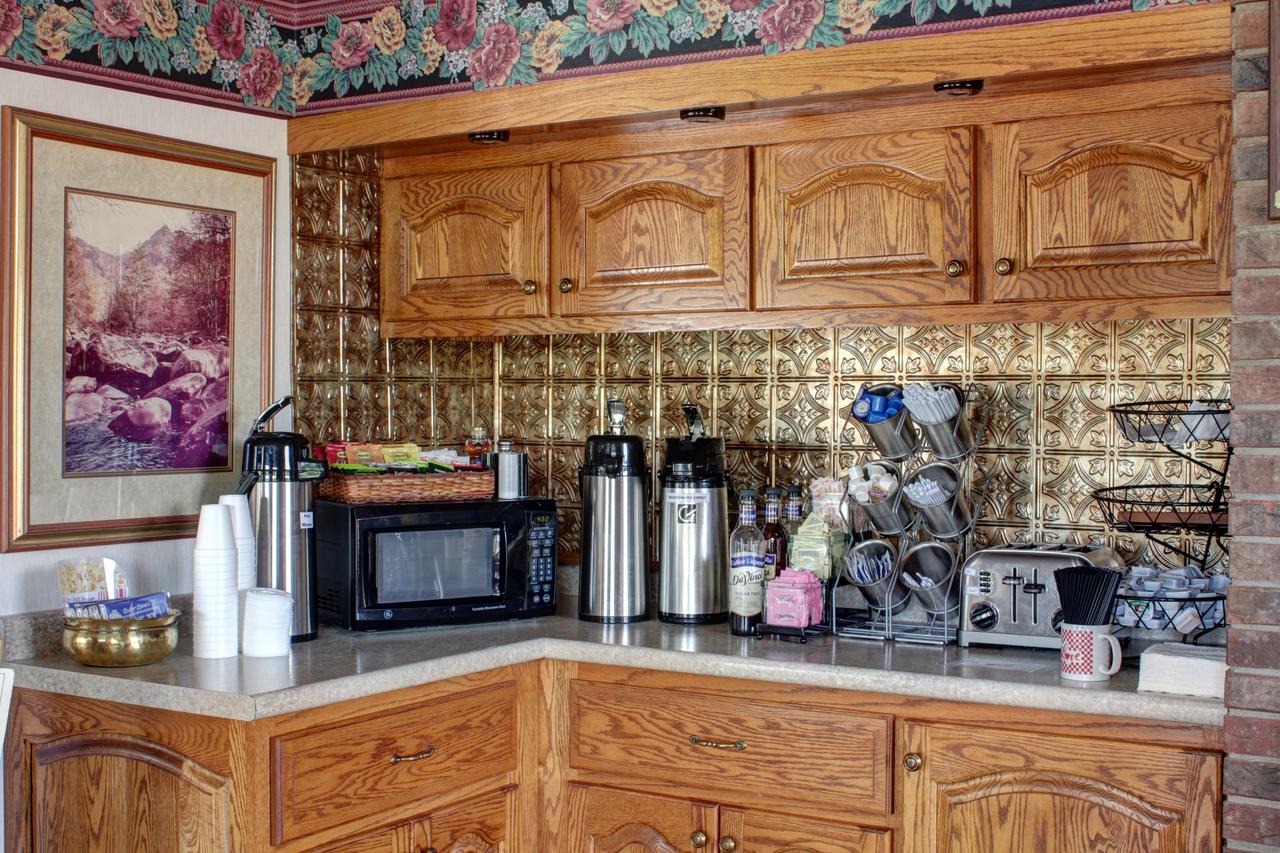 Highland Manor Inn - thumb 28