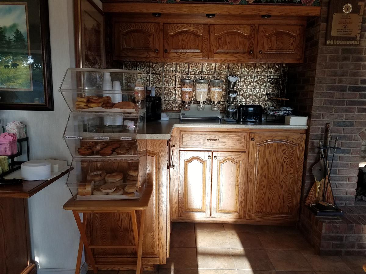 Highland Manor Inn - thumb 21