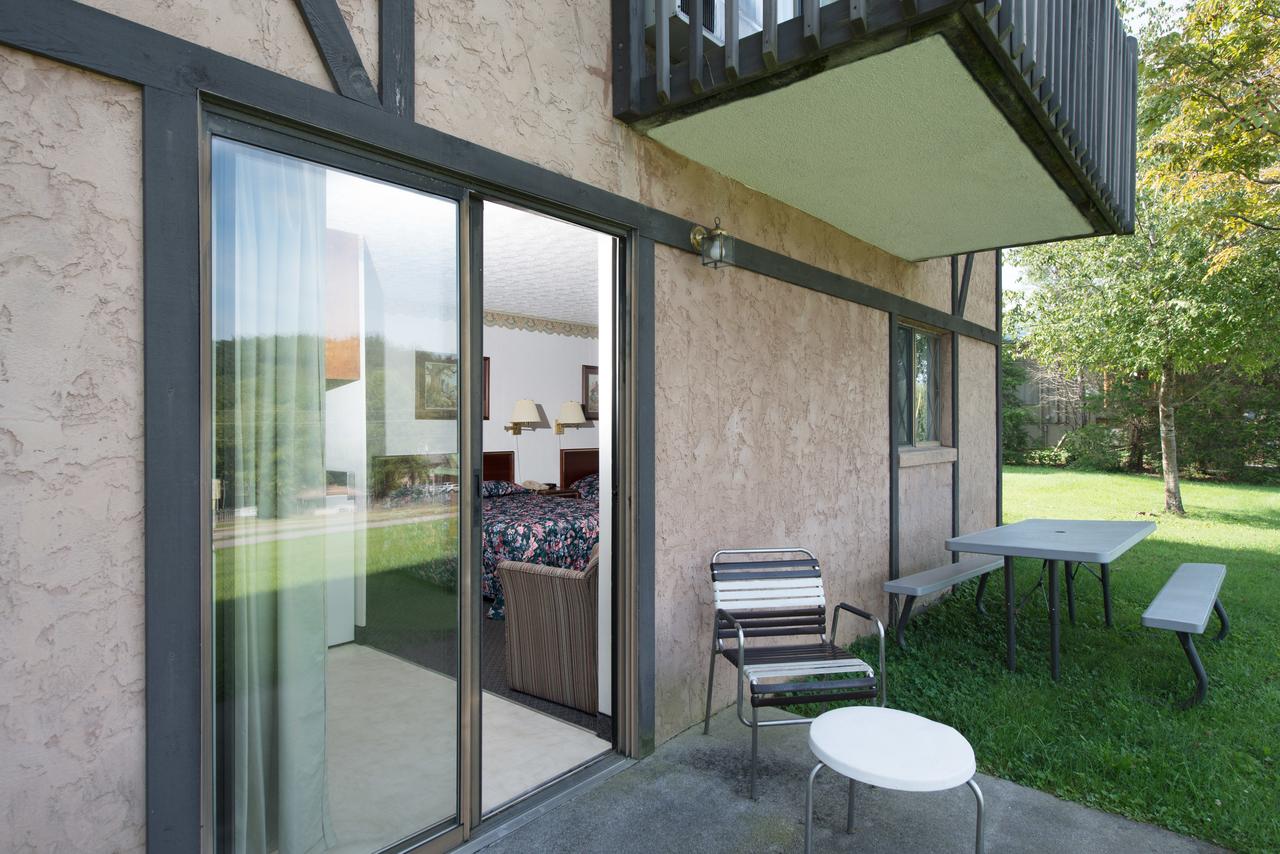 Highland Manor Inn - thumb 32