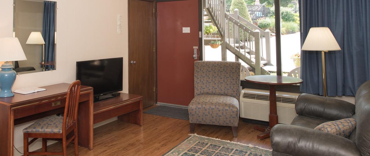 Highland Manor Inn - thumb 6