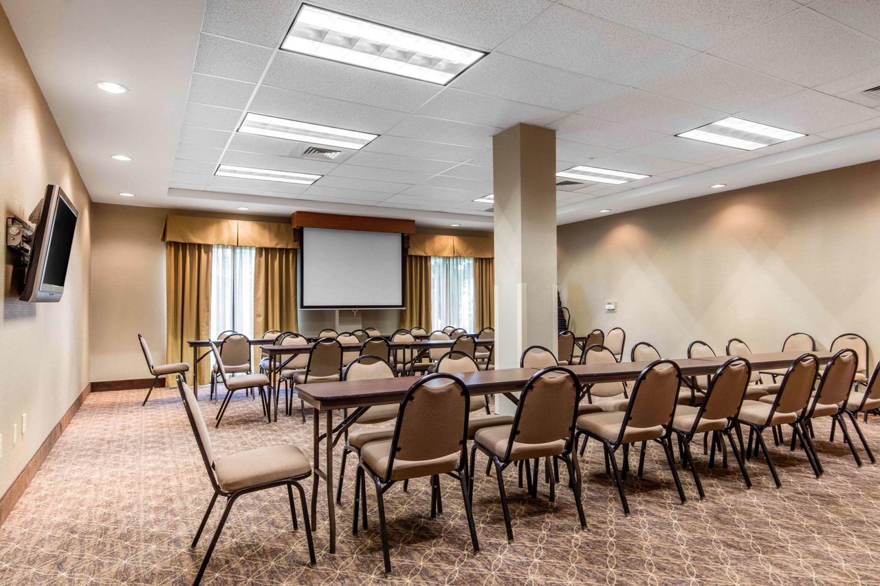Comfort Suites Murfreesboro - thumb 28