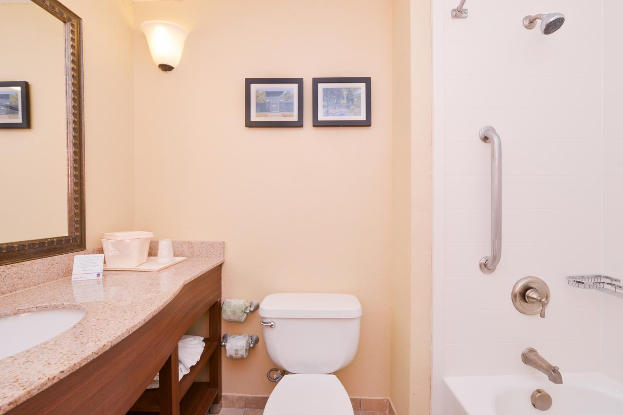 Comfort Suites Murfreesboro - thumb 13
