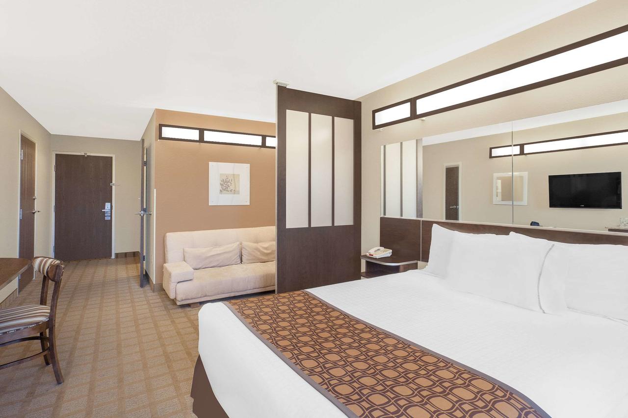 Microtel Inn & Suites By Wyndham Manchester - thumb 3