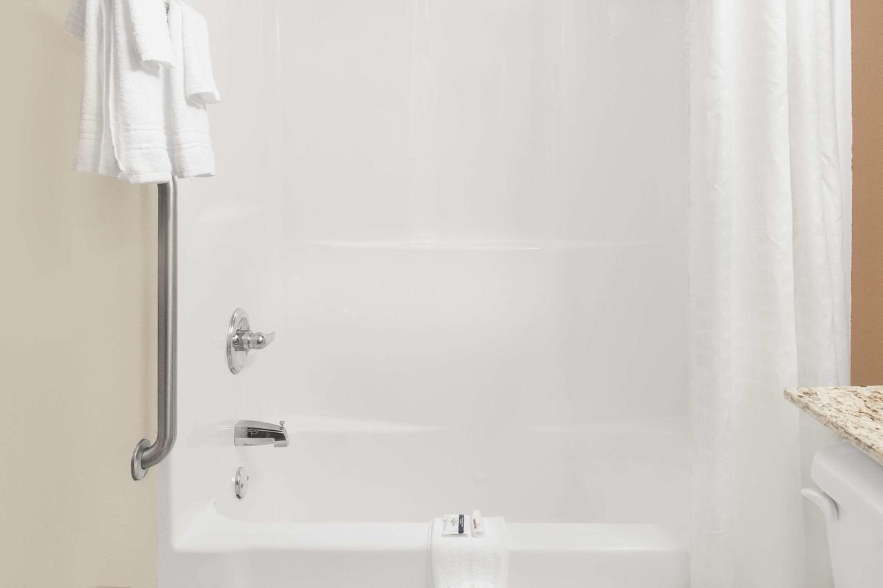 Microtel Inn & Suites By Wyndham Manchester - thumb 12