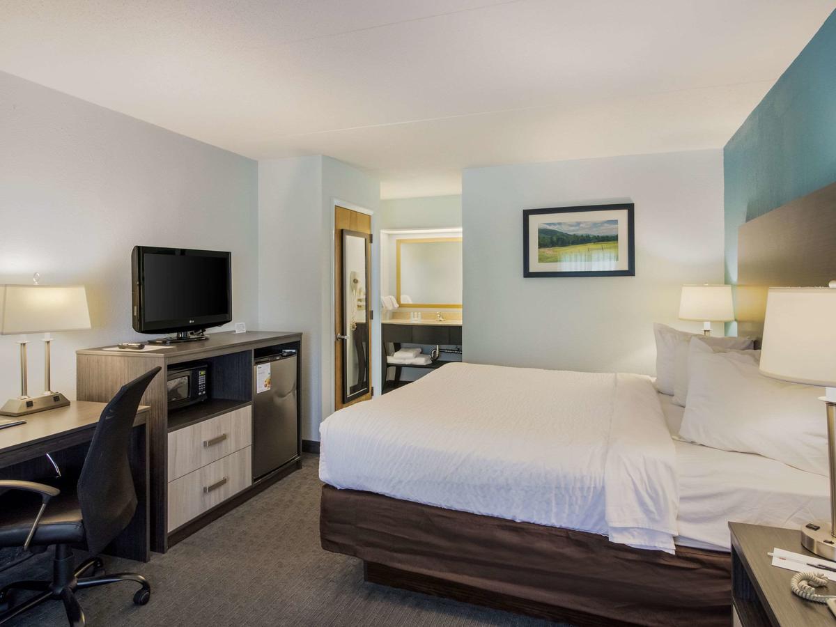 Clarion Inn Cleveland - thumb 19