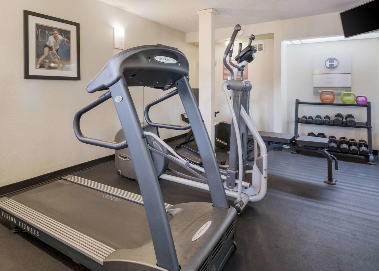 Clarion Inn Cleveland - thumb 14