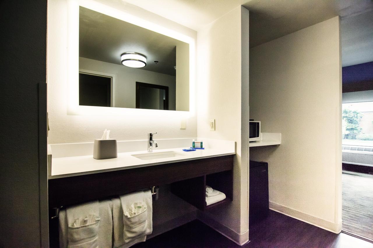 Holiday Inn Express Hotel & Suites Brentwood North-Nashville Area - thumb 4