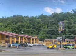 Country Town N' Suites