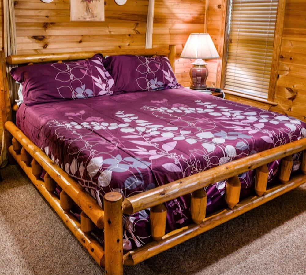 Country Charm Cabin With Firepit - thumb 15