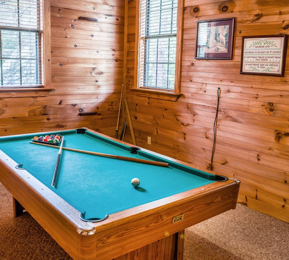 Country Charm Cabin With Firepit - thumb 23