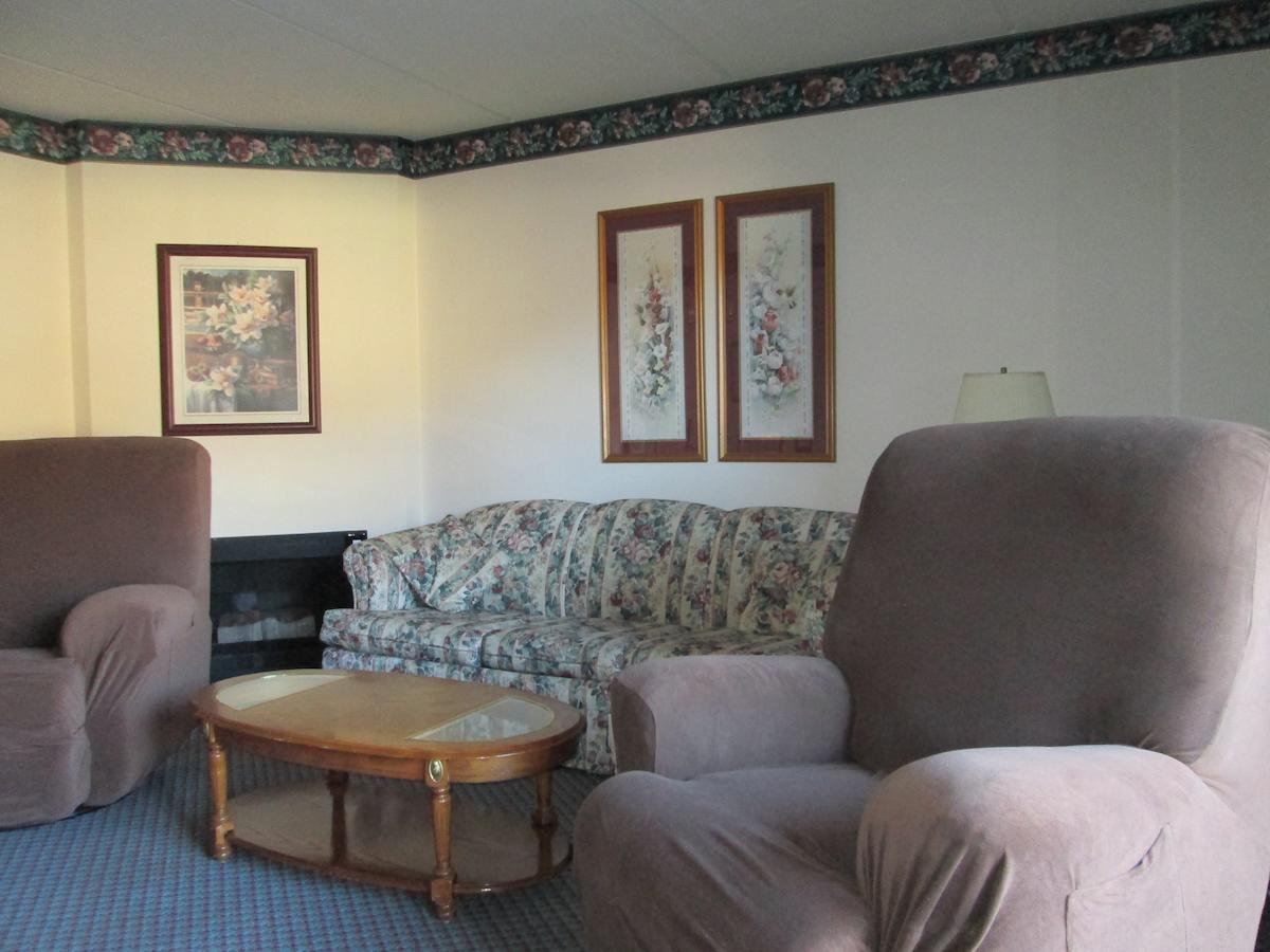 Condo 103 At Olde Gatlinburg Place - thumb 2