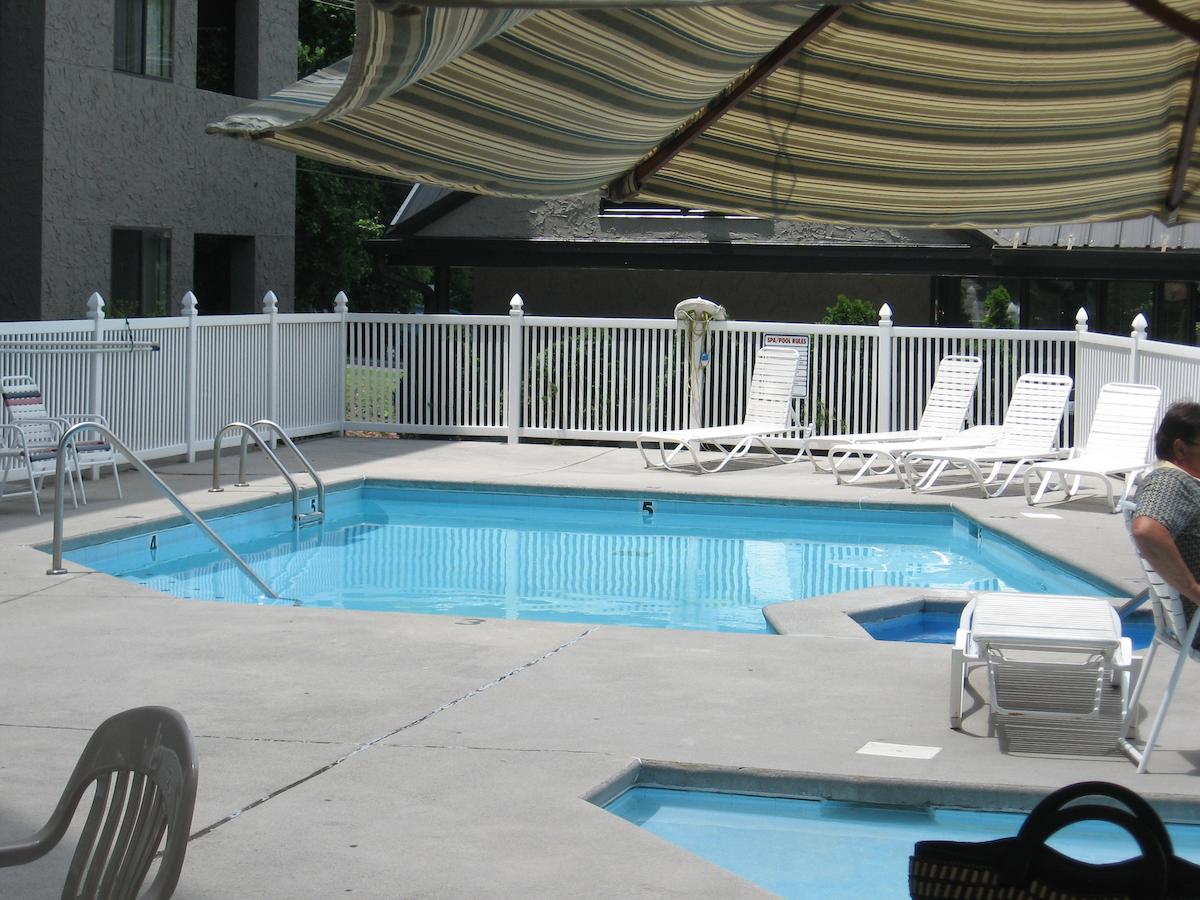 Condo 103 At Olde Gatlinburg Place - thumb 12