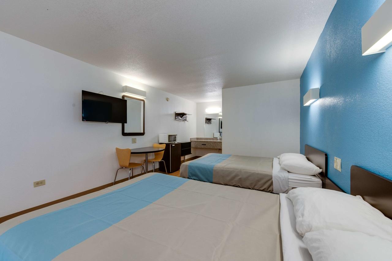 Motel 6 Kingston - thumb 39