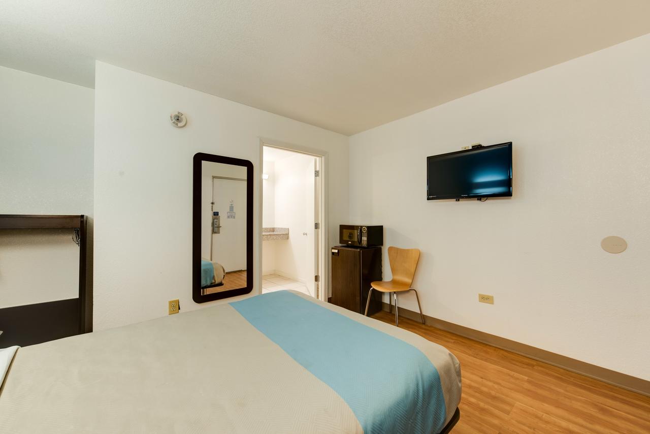 Motel 6 Kingston - thumb 12