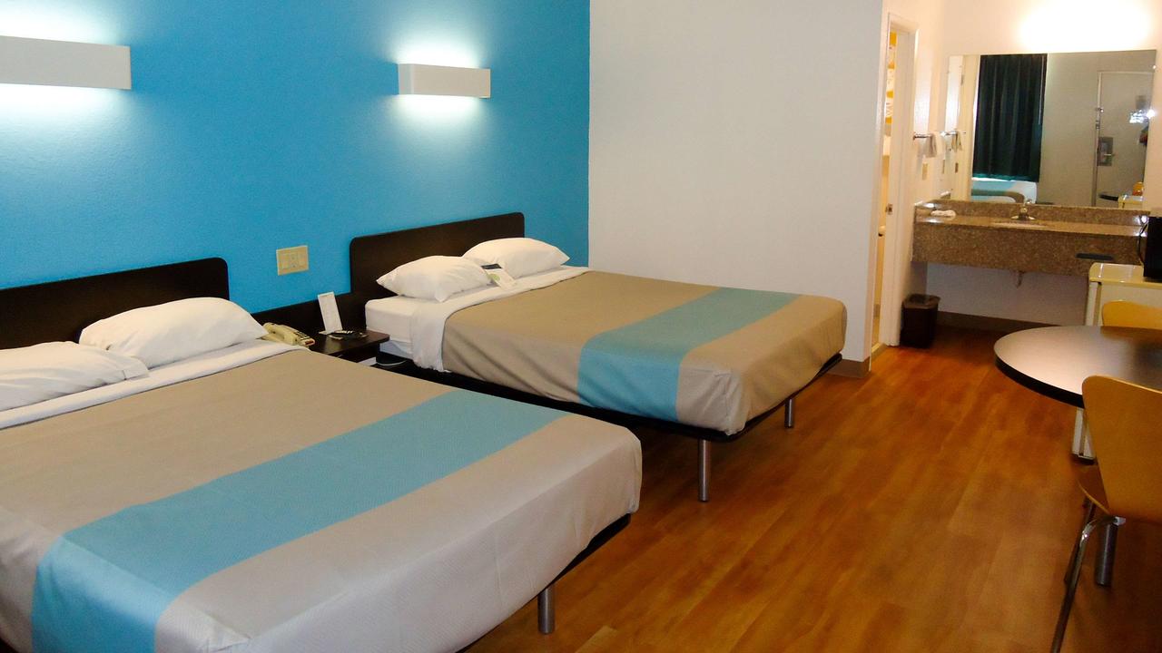 Motel 6 Kingston - thumb 41