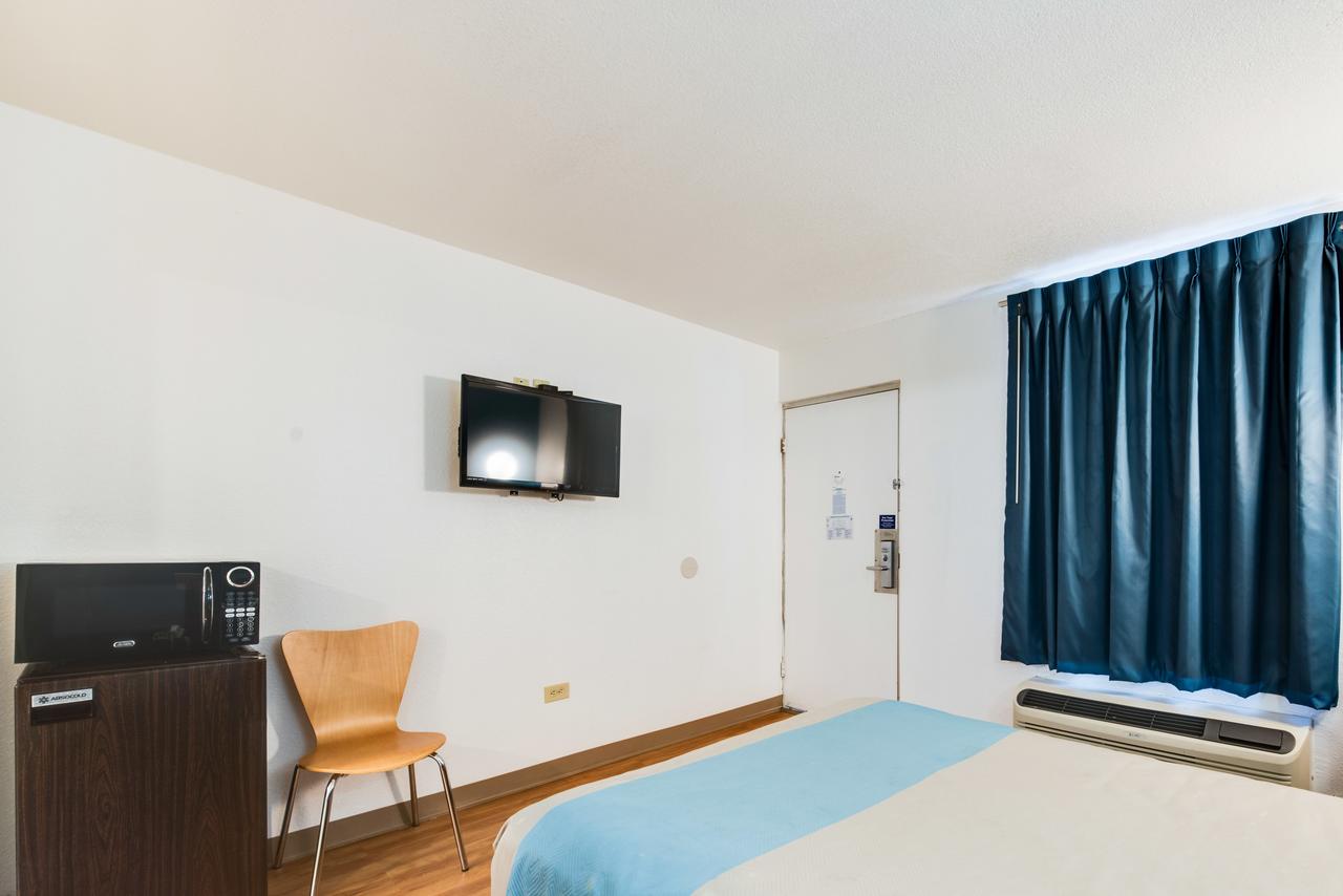 Motel 6 Kingston - thumb 11