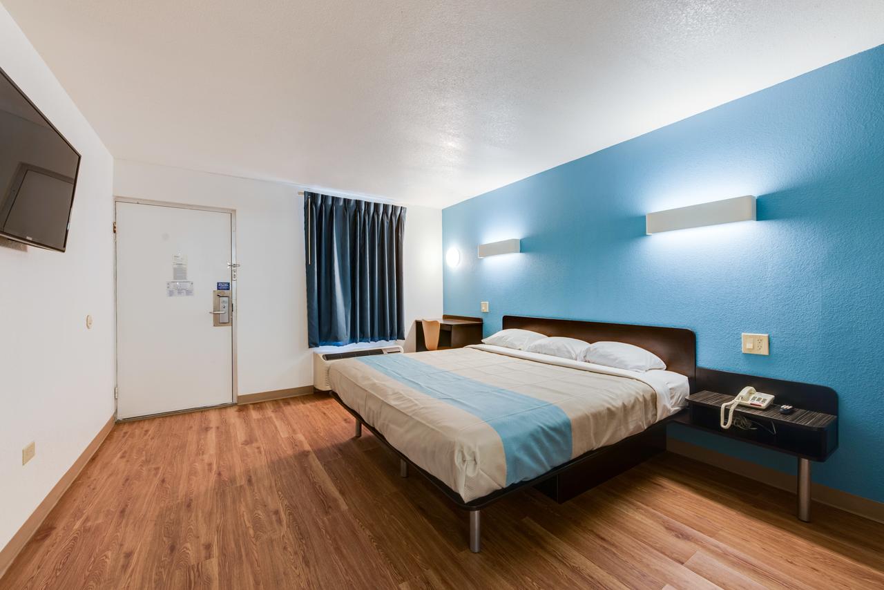 Motel 6 Kingston - thumb 17