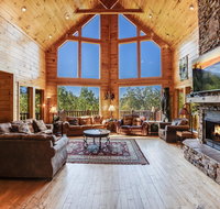 Big Bear Lodge 5 Bedrooms View Hot Tub Privacy Jacuzzis Sleeps 26 - Tourism Bookings
