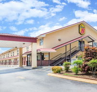 Super 8 by Wyndham Cleveland - Tourism Bookings