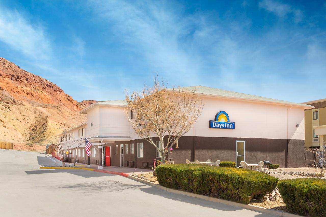 Days Inn By Wyndham Moab - thumb 0