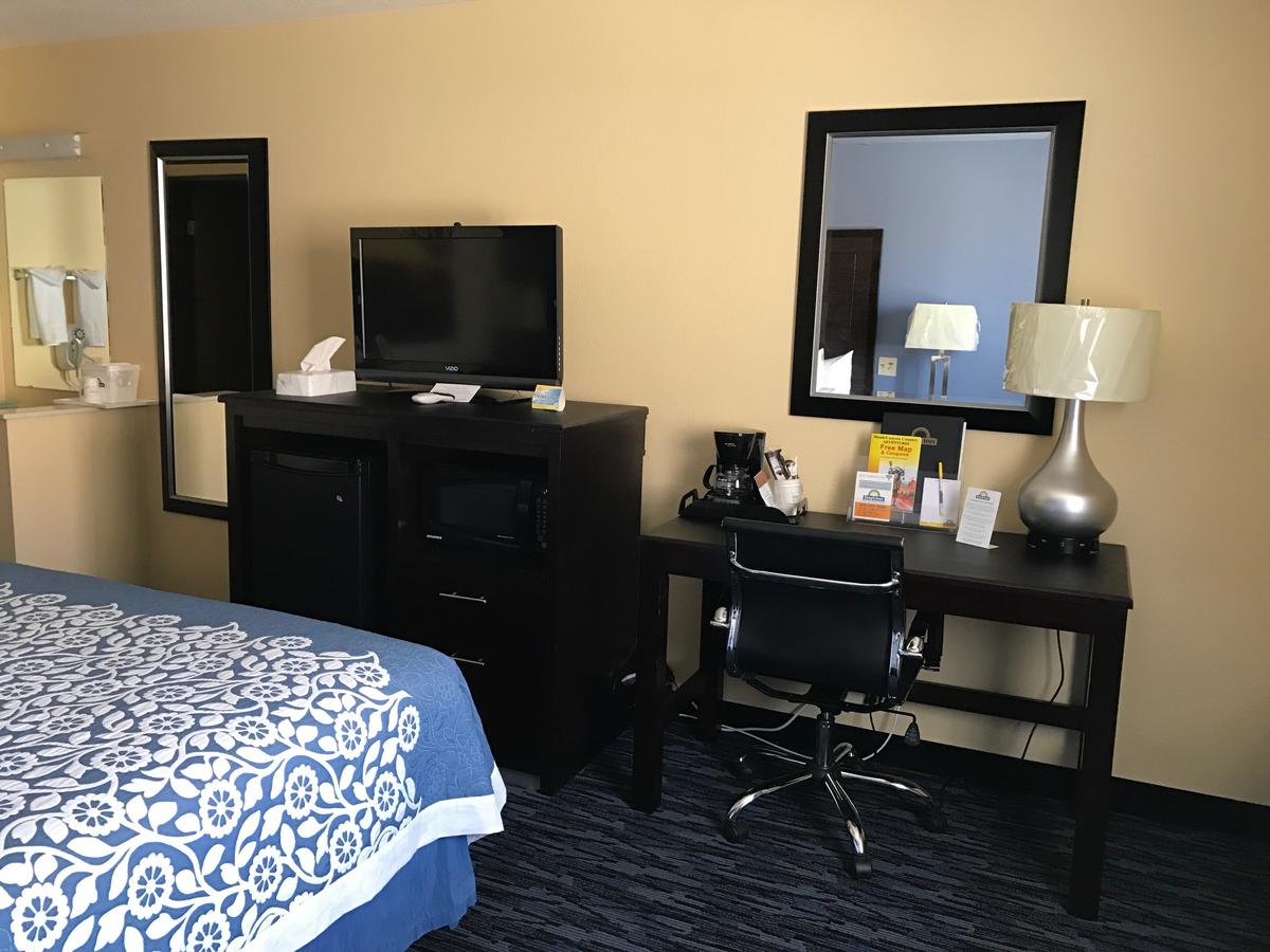 Days Inn By Wyndham Moab - thumb 9