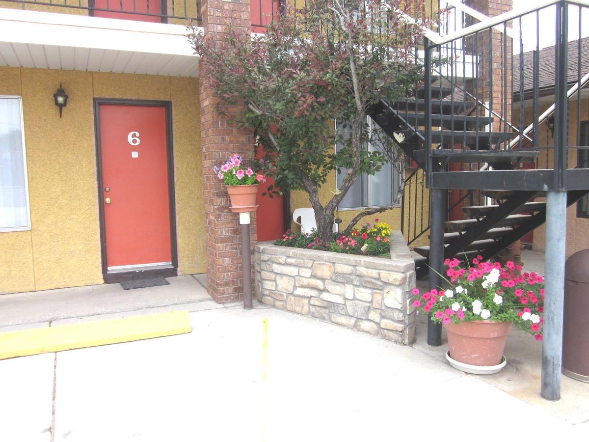 Color Country Motel - thumb 18