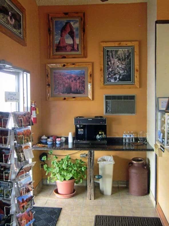 Color Country Motel - thumb 5