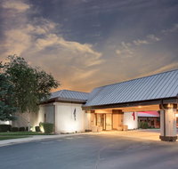 Ramada by Wyndham Provo - Tourism Bookings